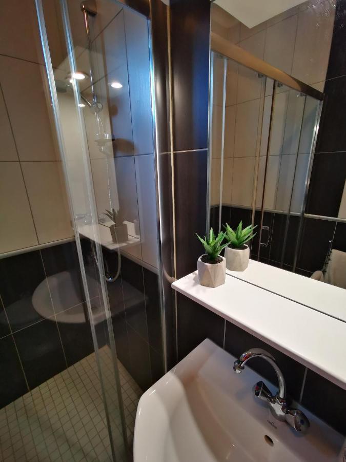 Mate Apartman Gyula Luaran gambar