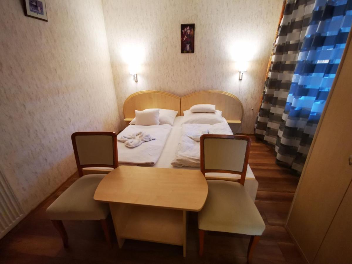Mate Apartman Gyula Luaran gambar